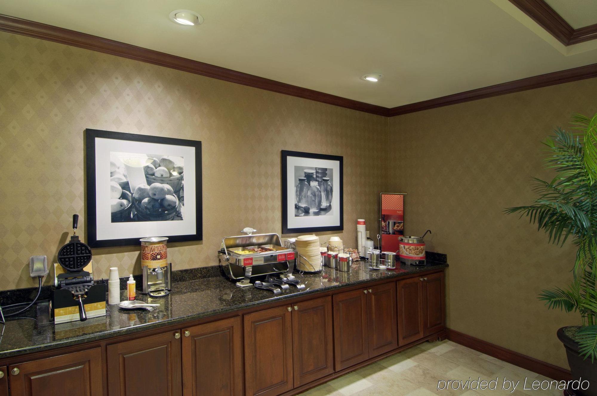 Hampton Inn Siloam Springs Exterior photo