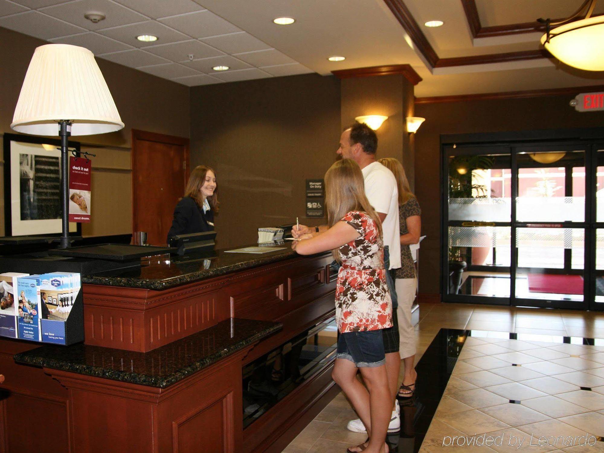 Hampton Inn Siloam Springs Interior photo