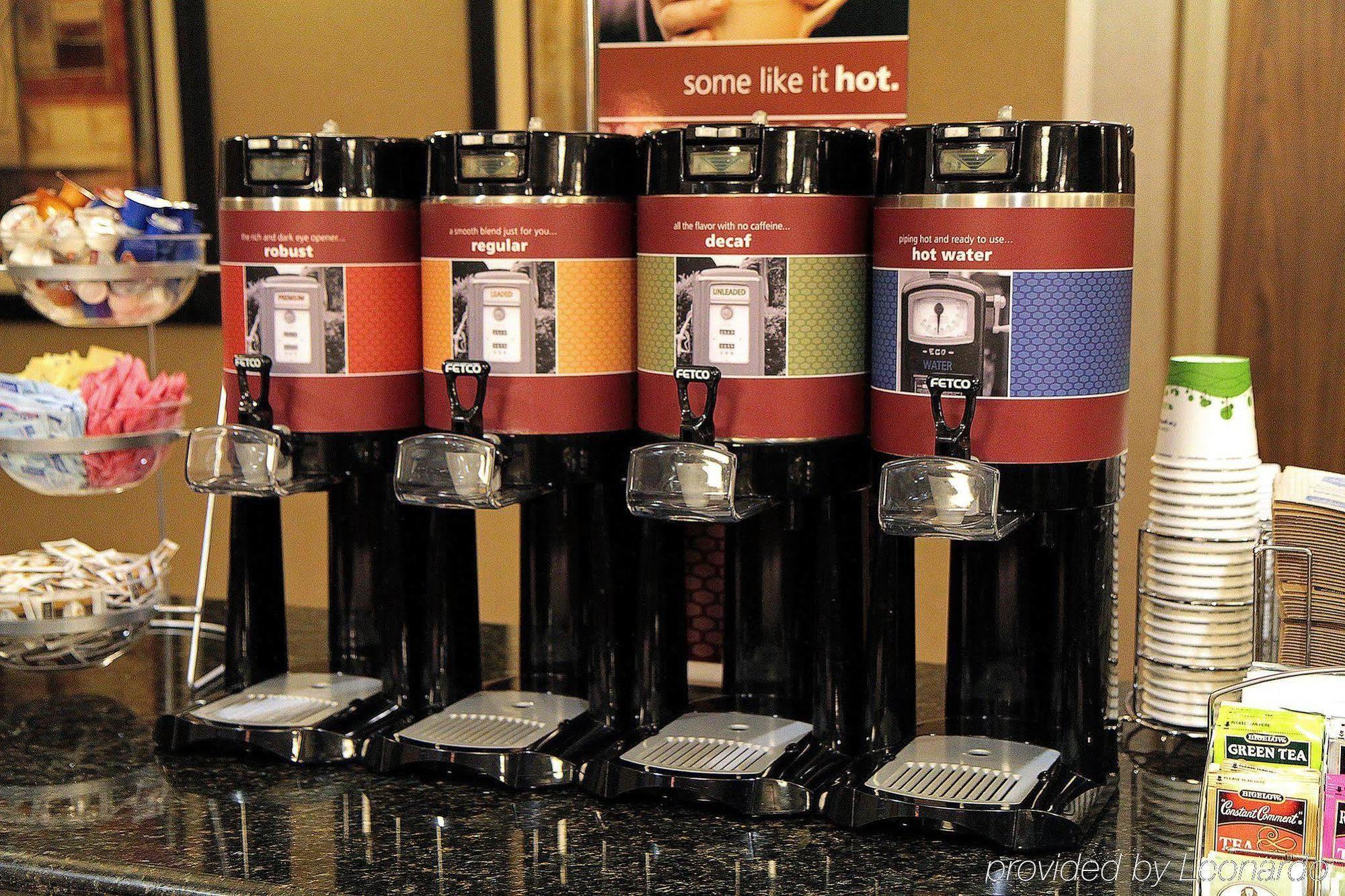 Hampton Inn Siloam Springs Restaurant photo